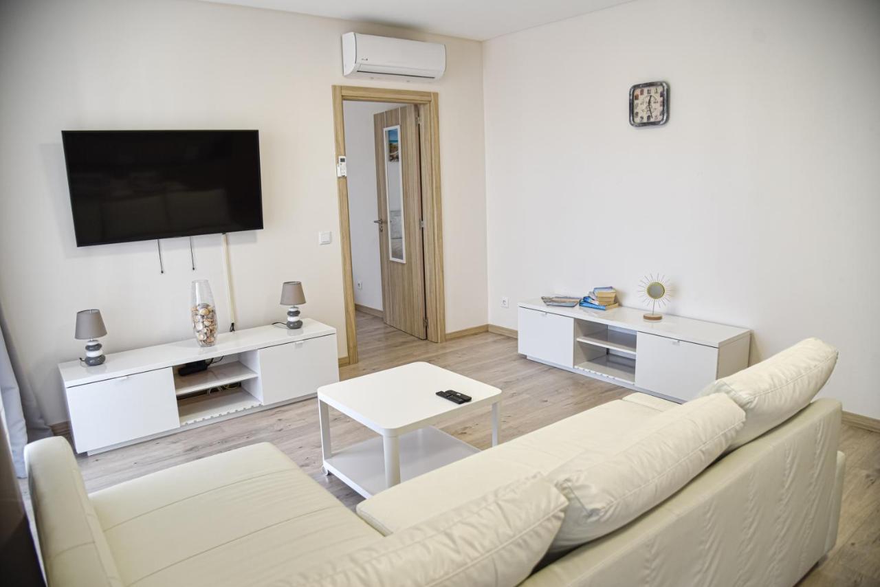 Apartamento Elegante Com Garagem E Piscina Na Praia Da Rocha Portimão Extérieur photo