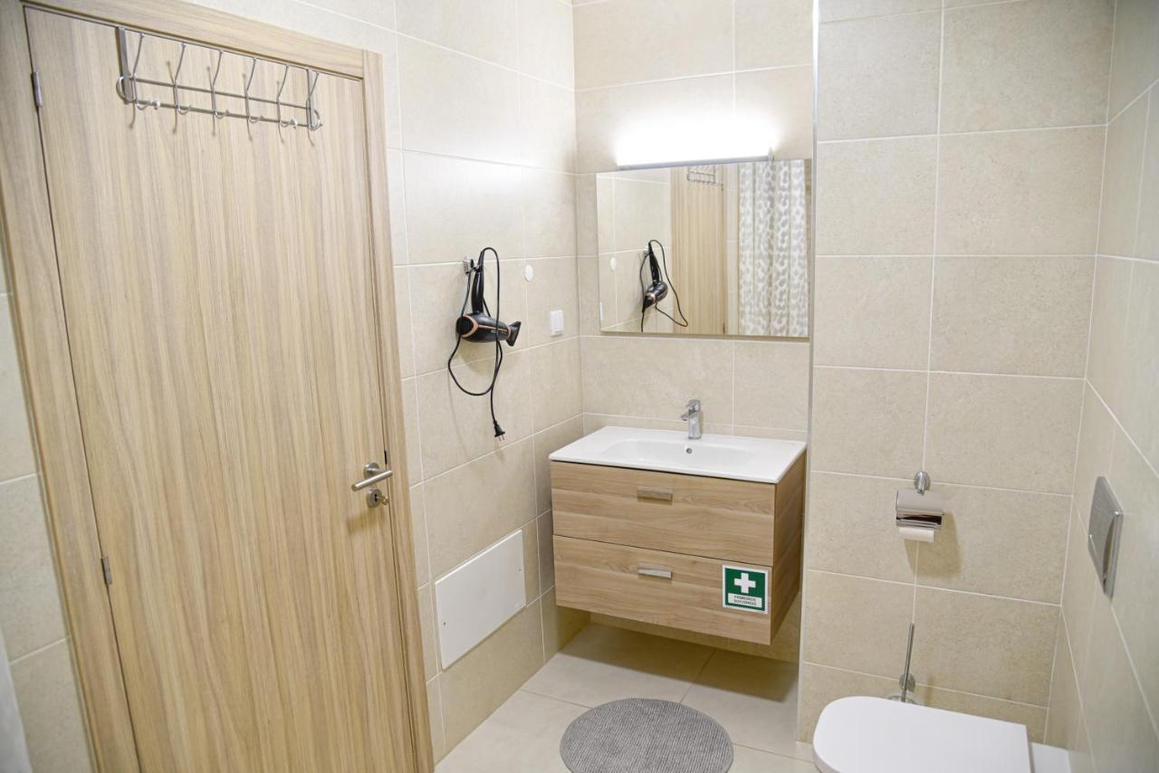 Apartamento Elegante Com Garagem E Piscina Na Praia Da Rocha Portimão Extérieur photo
