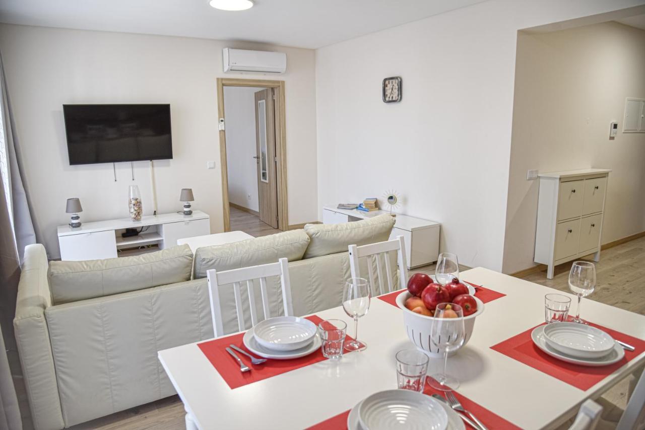 Apartamento Elegante Com Garagem E Piscina Na Praia Da Rocha Portimão Extérieur photo