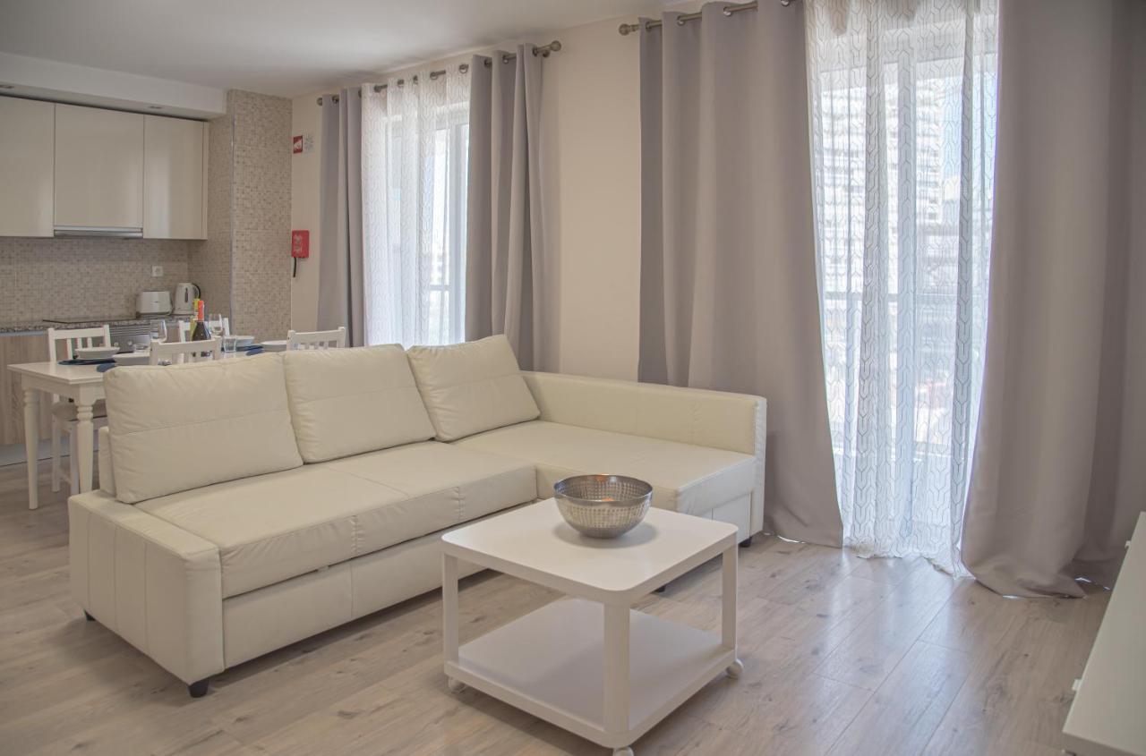 Apartamento Elegante Com Garagem E Piscina Na Praia Da Rocha Portimão Extérieur photo