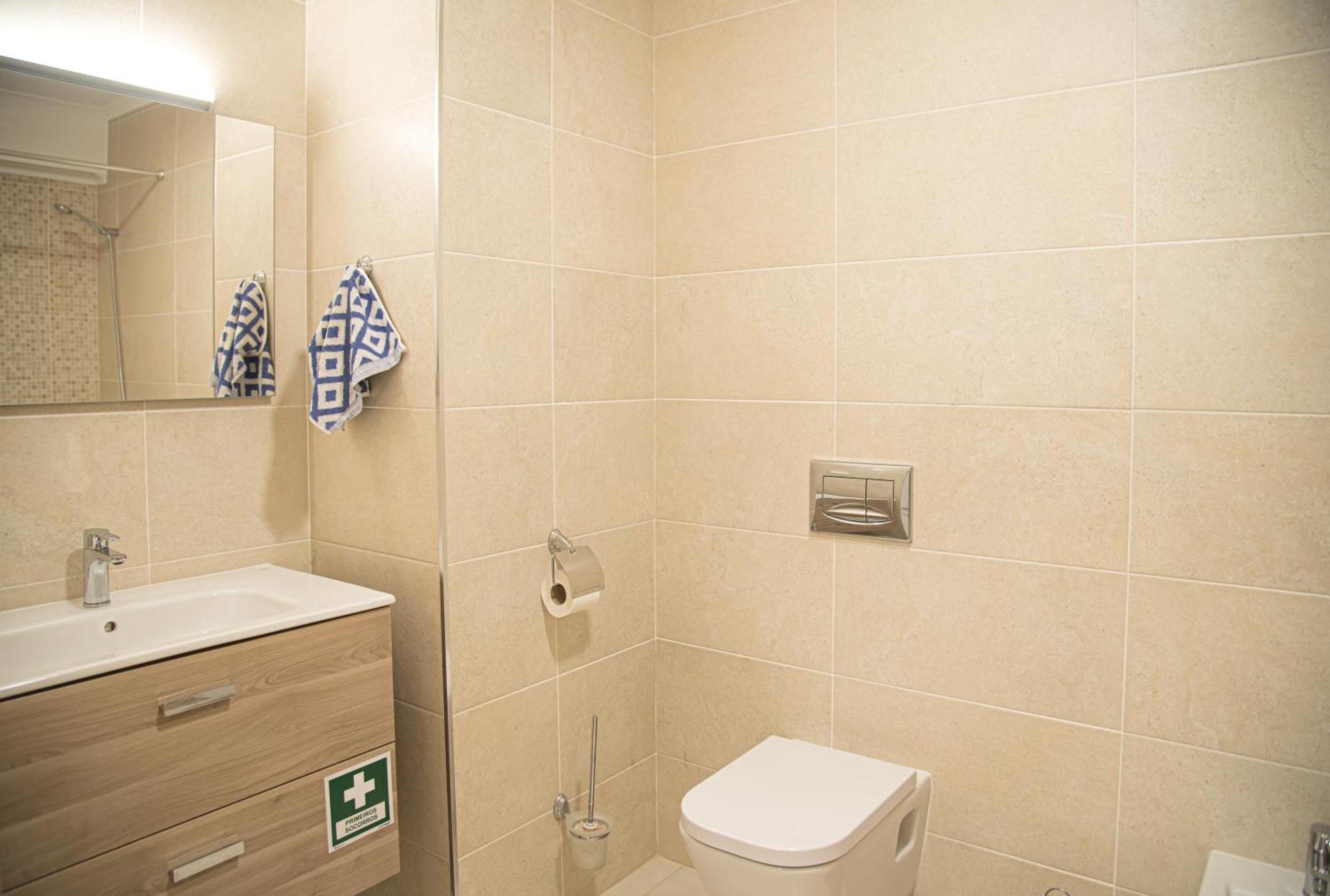 Apartamento Elegante Com Garagem E Piscina Na Praia Da Rocha Portimão Extérieur photo