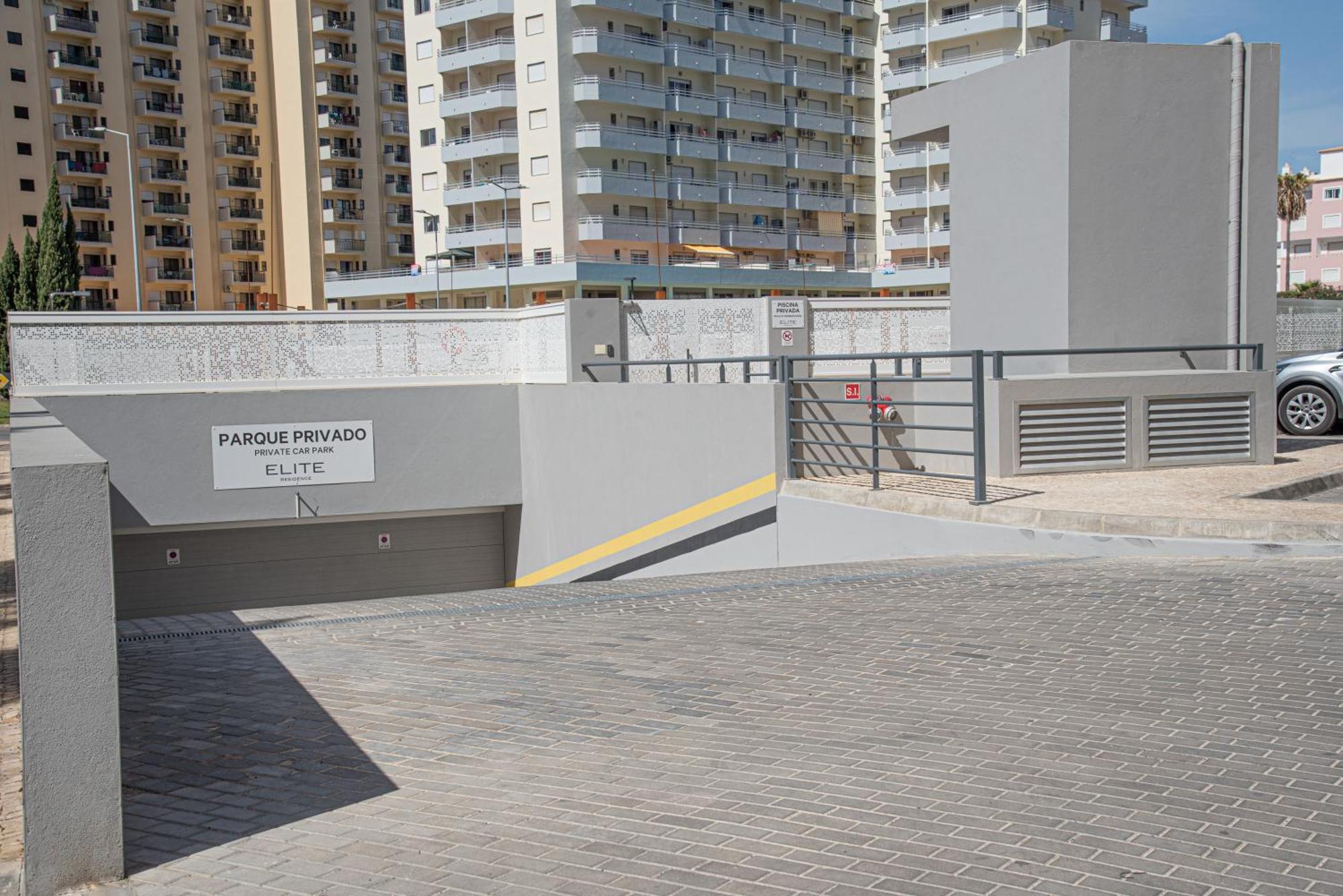 Apartamento Elegante Com Garagem E Piscina Na Praia Da Rocha Portimão Extérieur photo